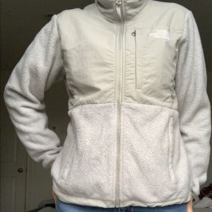 The North Face gray fleece jacket.